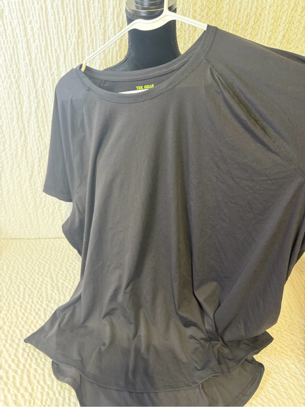 Tek Gear Women's Short Sleeve Performance Tee - Black